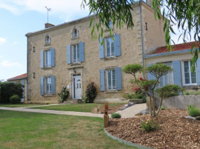 Hotels in Saint-Hilaire-Des-Loges